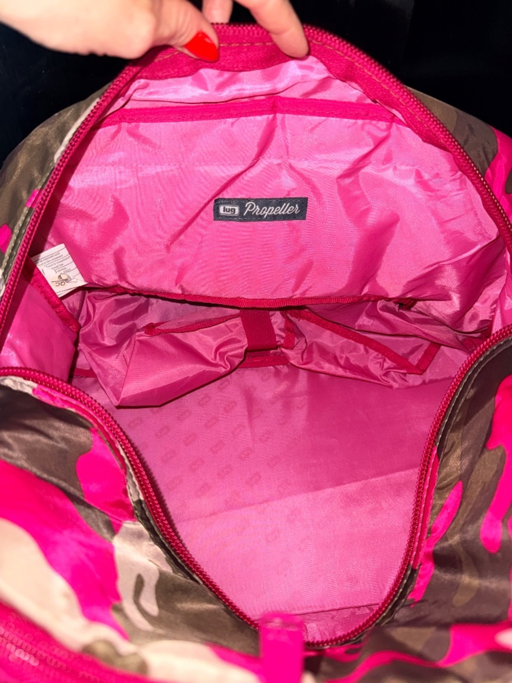 NEW Lug Propeller Travel Duffel AND Carousel Crossbody Set Camo Pink - Picture 12 of 12